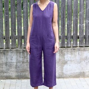 OffOn Clothing Sleeveless Linen Wide Leg V-Neck Summer Jumpsuit in Eggplant